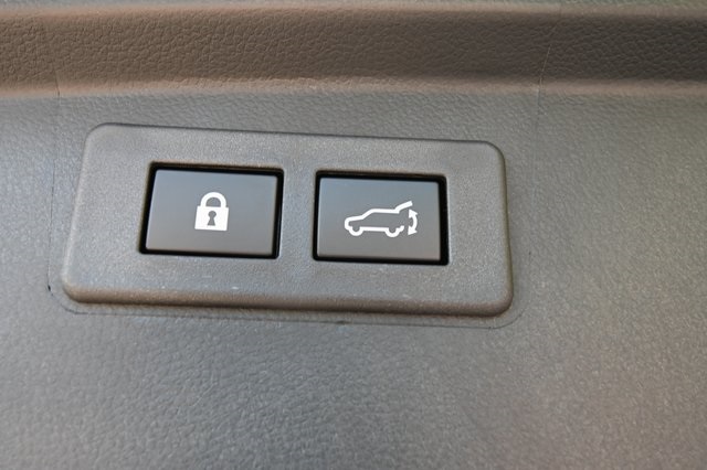 2025 Subaru Outback Premium photo 9