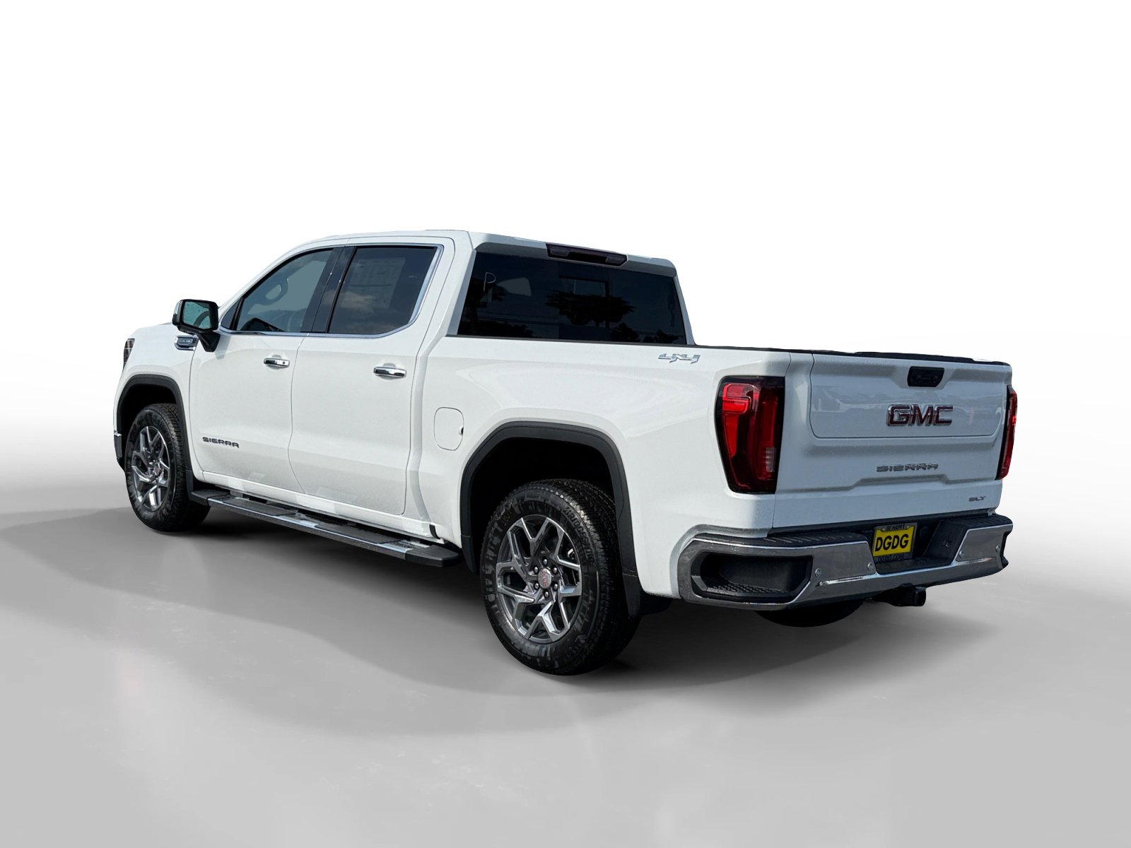 2026 Gmc Sierra 1500 SLT photo 3