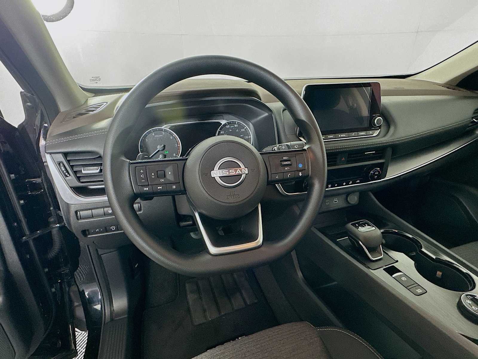 2023 Nissan Rogue SV photo 19