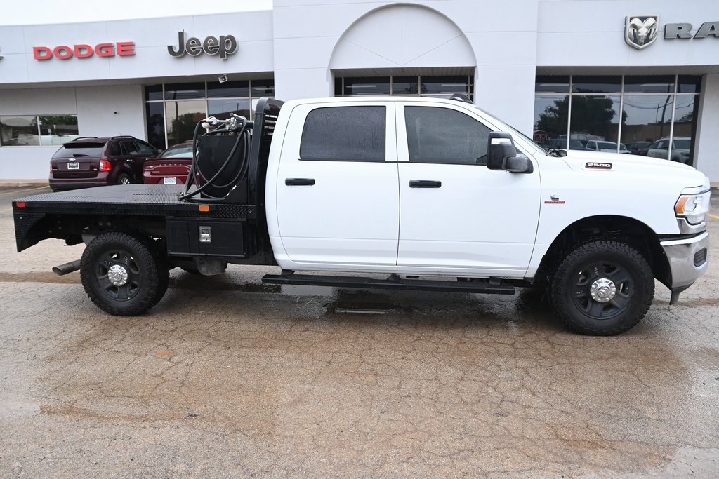 2024 Ram 2500 Tradesman photo 2