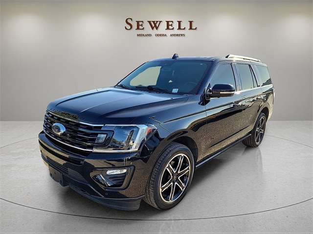 2021 Ford Expedition Limited's photo