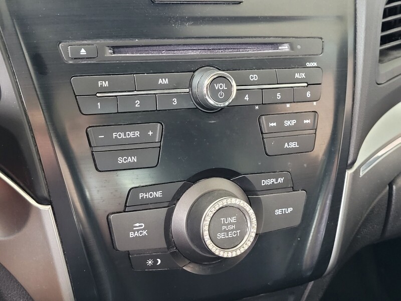 2019 Acura ILX Base photo 18