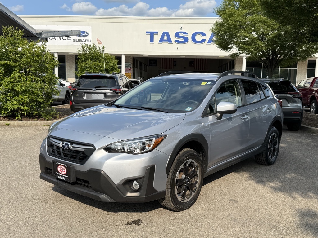 Used 2022 Ice Silver Metallic Subaru Premium image 1