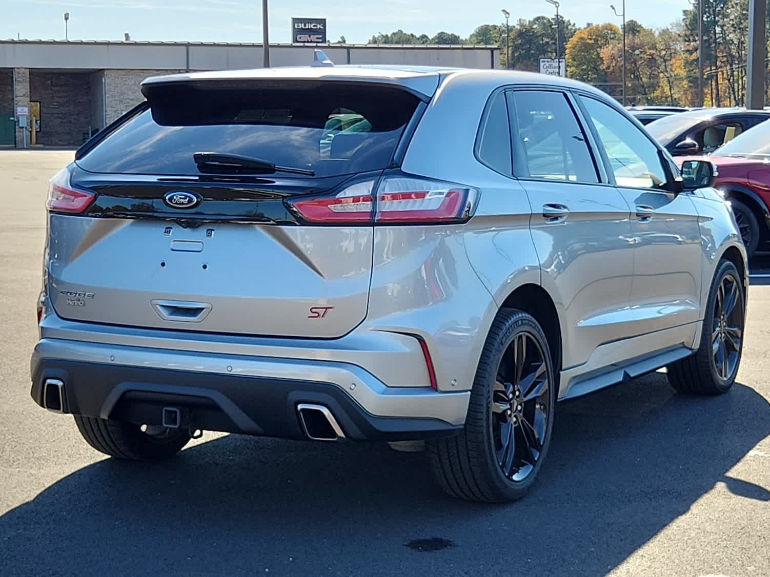 2020 Ford Edge ST photo 3