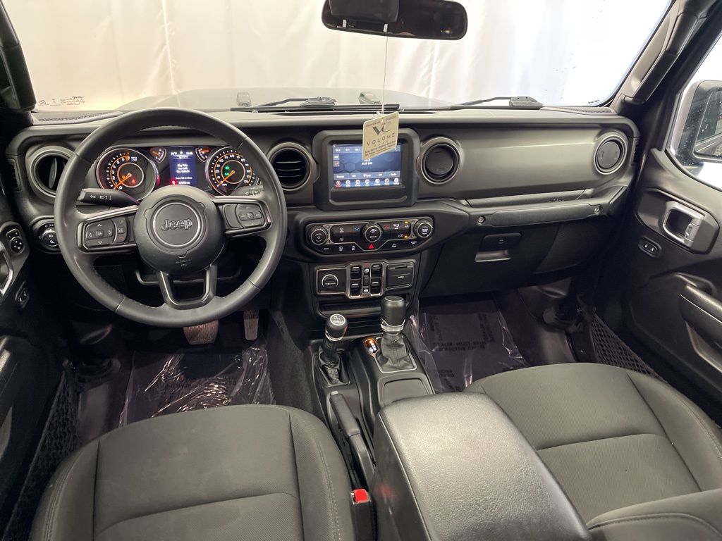 2023 Jeep Gladiator Sport photo 10