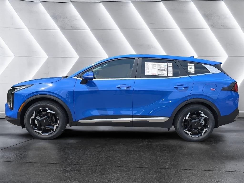 2026 Kia Sportage EX photo 2