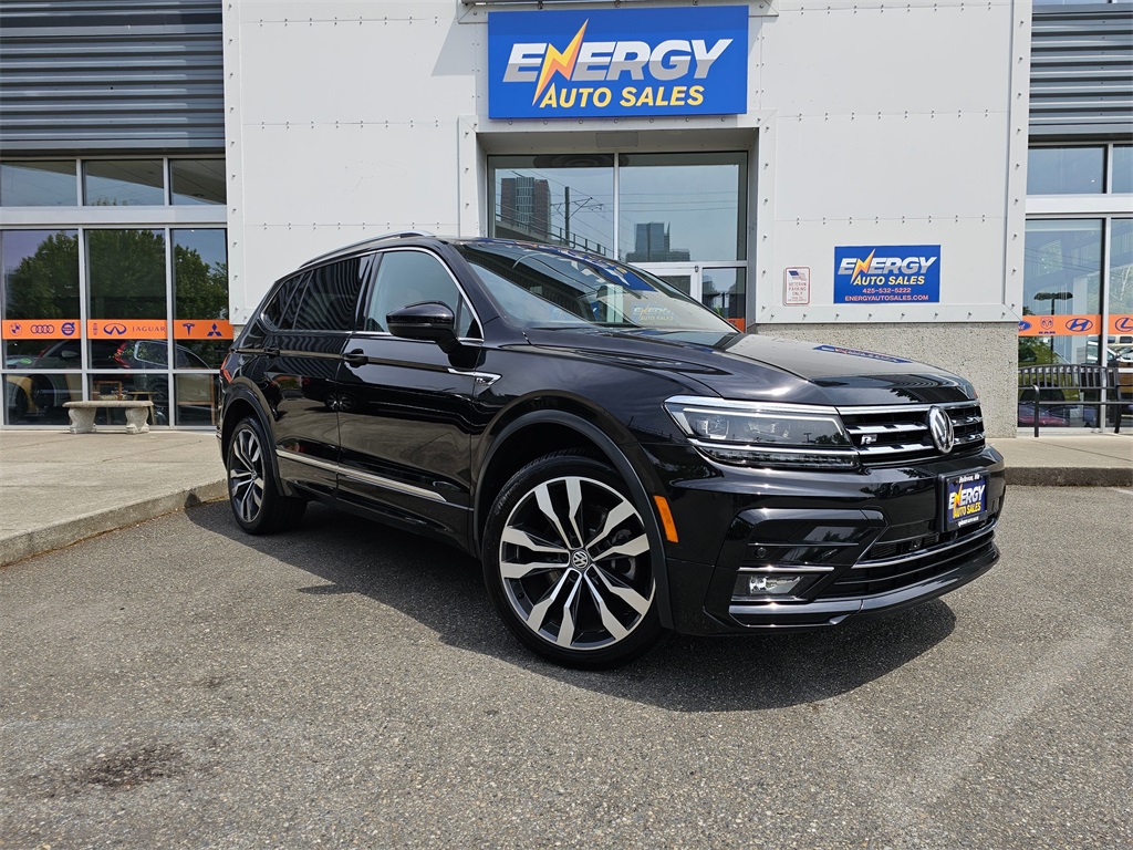 2021 Volkswagen Tiguan SEL Premium R-Line photo 2