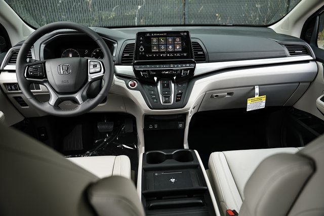 2026 Honda Odyssey EX-L photo 28