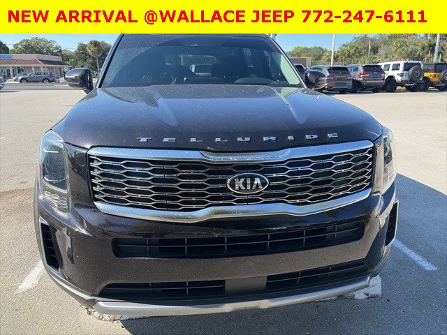 2021 Kia Telluride S photo 2