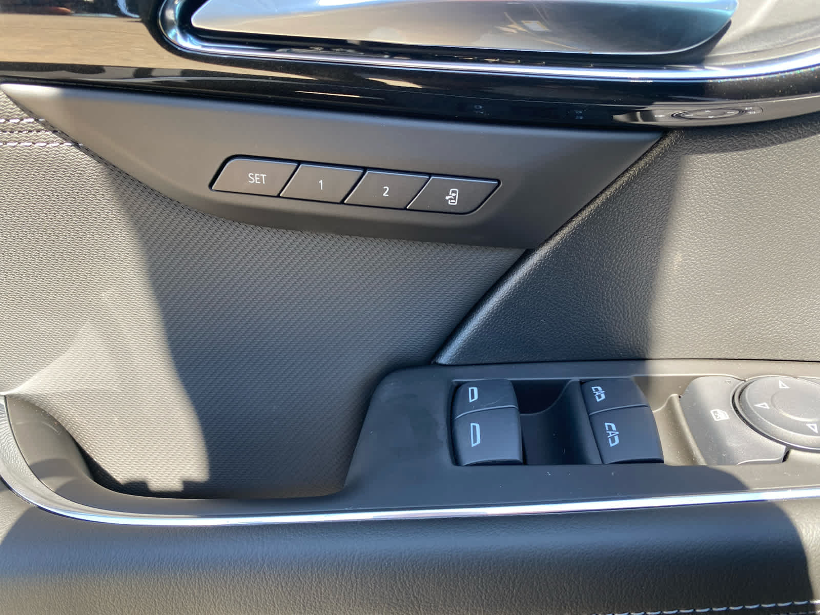 2025 Buick Envision Preferred photo 12