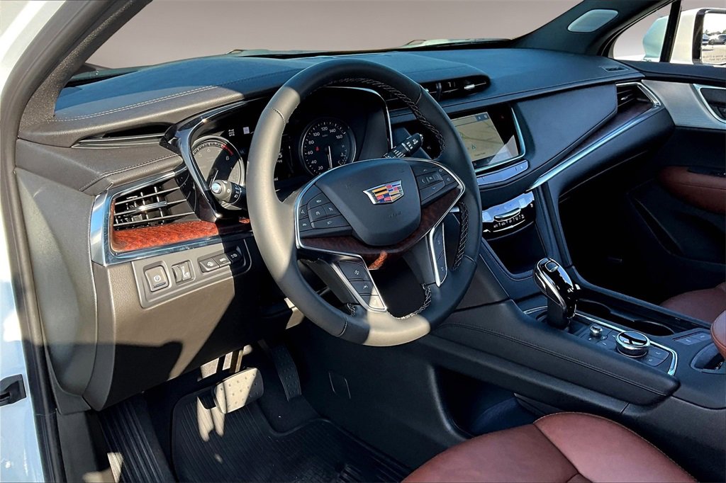 2025 Cadillac XT5 Premium Luxury photo 4
