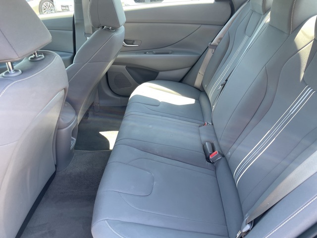 2024 Hyundai Elantra SEL photo 23