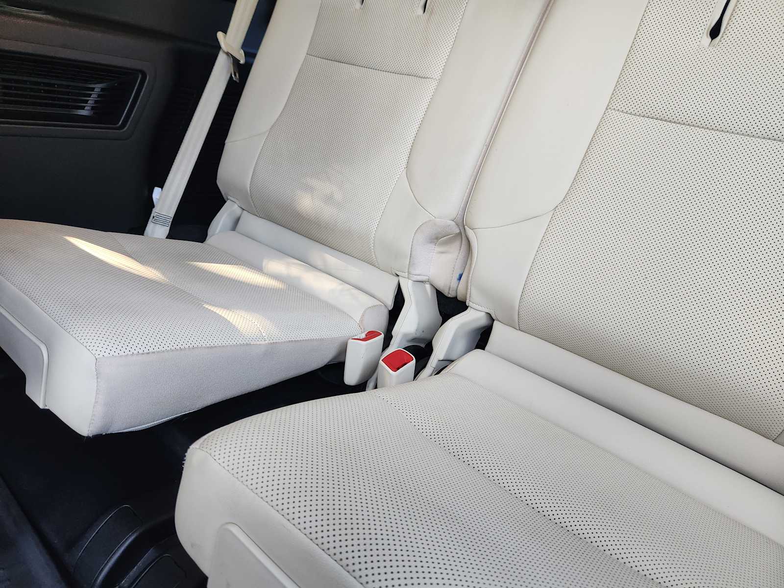 2023 Lexus GX 460 Premium photo 25