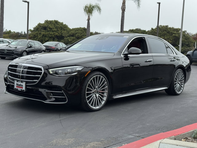 2022 Mercedes Benz S 580 4MATIC AMG photo 3