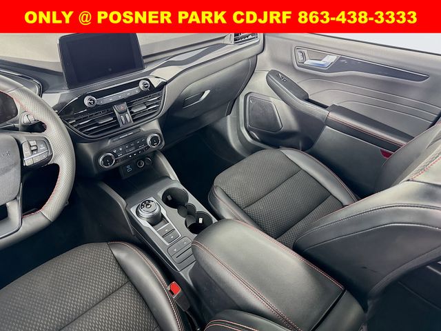 2023 Ford Escape ST-Line photo 21