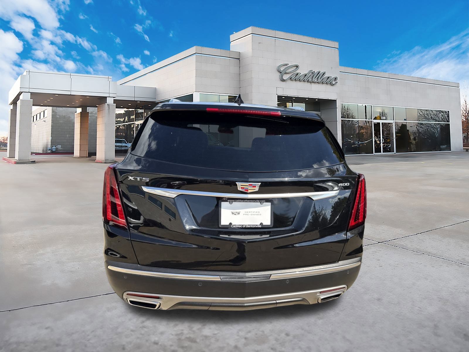 2025 Cadillac XT5 Premium Luxury photo 4