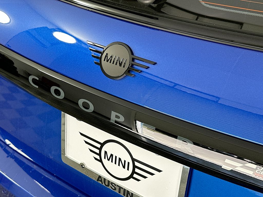 2025 Mini Cooper 2 Door Iconic Hardtop John Cooper Works photo 21