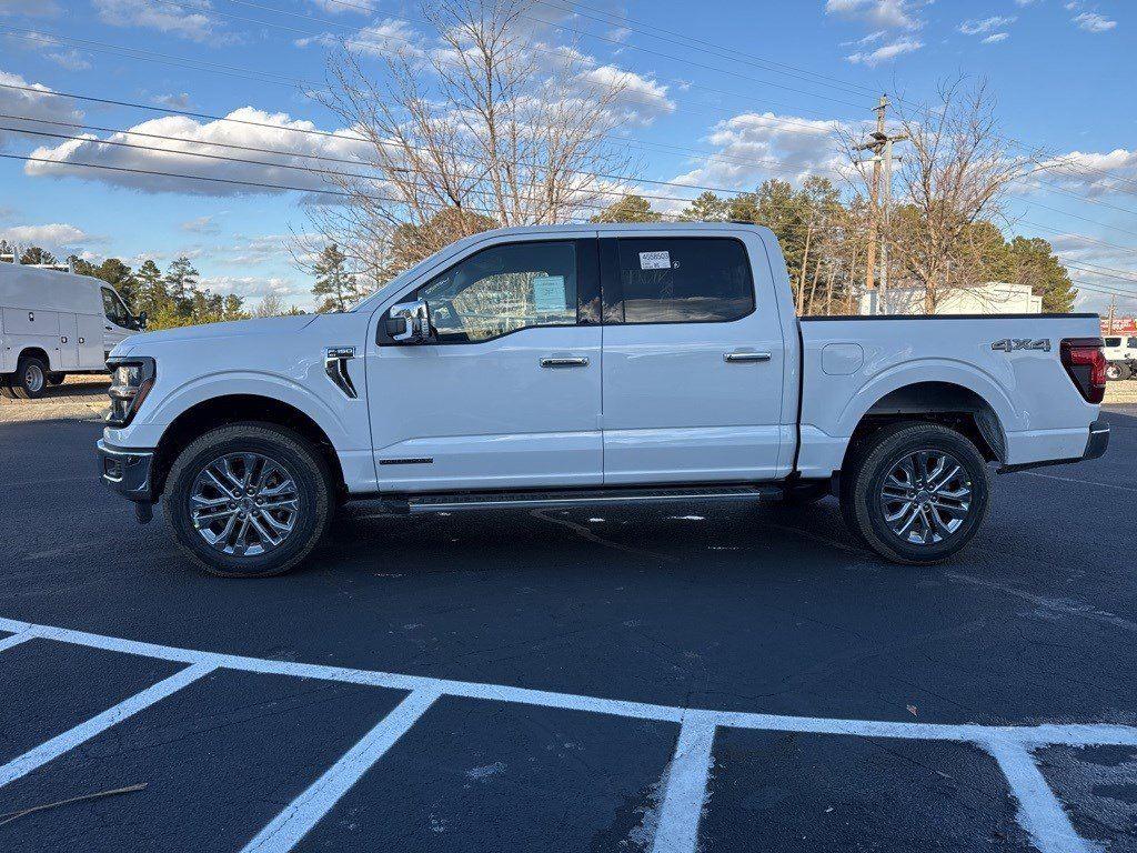 2025 Ford F-150 XLT photo 2