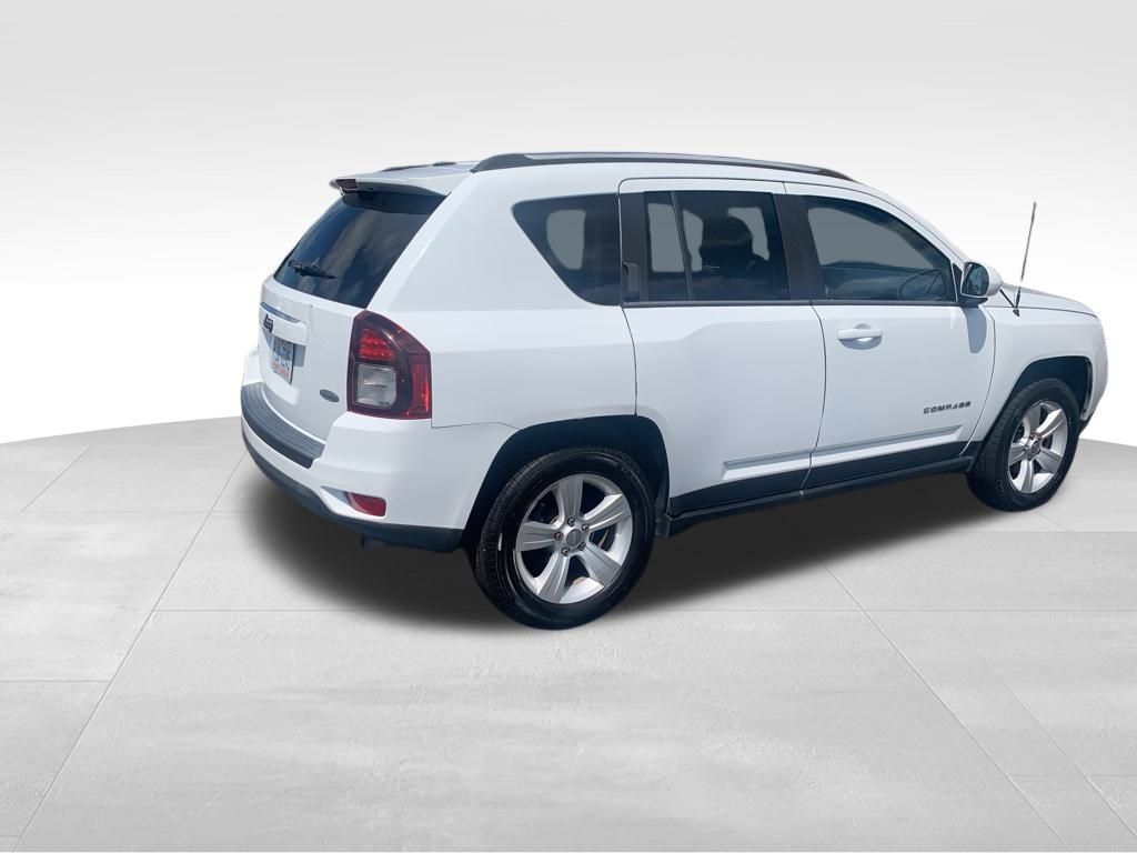 2014 Jeep Compass Latitude photo 5