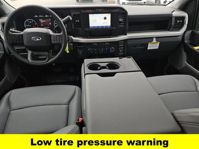 2026 Ford F-350 XL photo 4