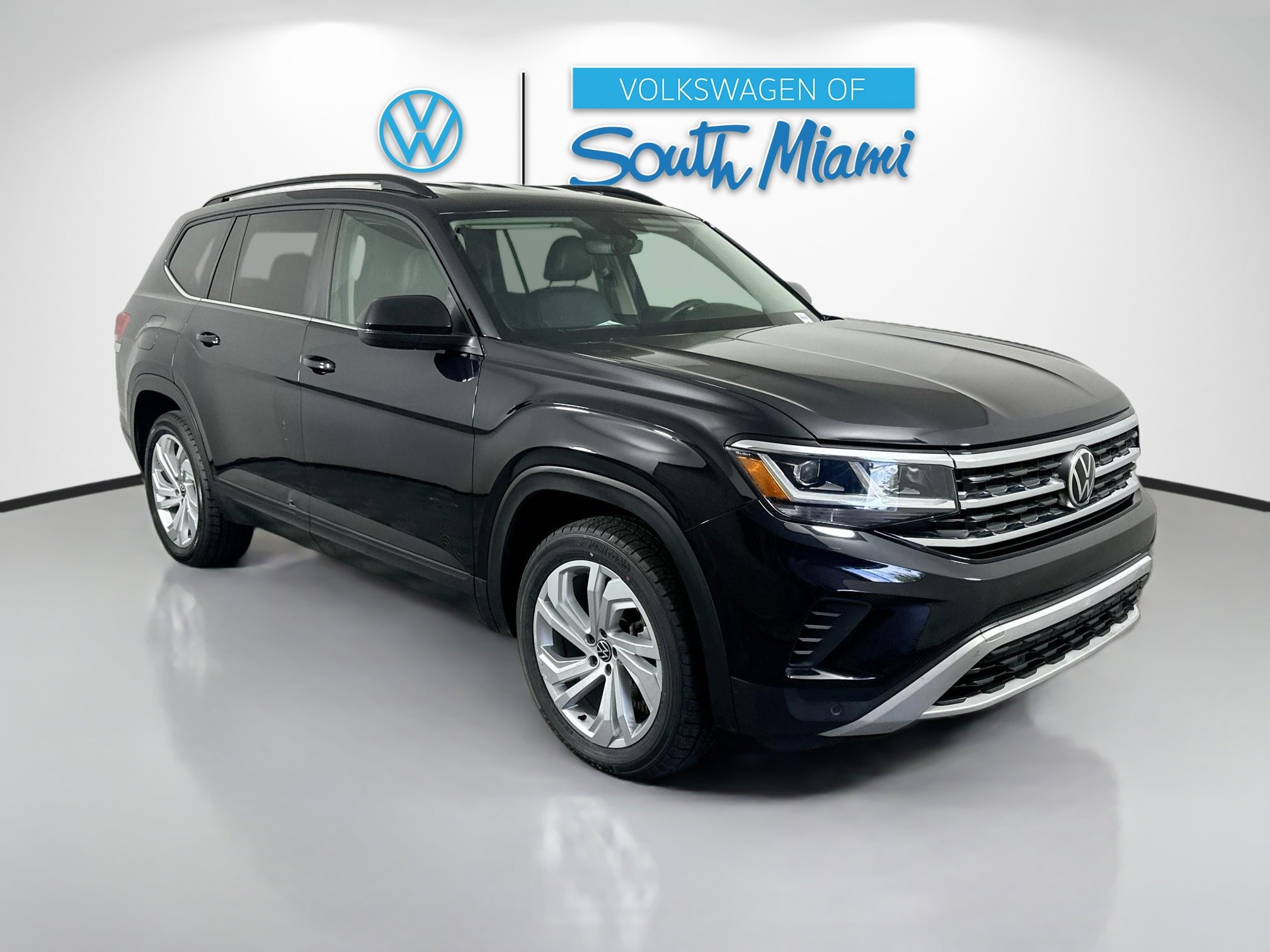 2022 Volkswagen Atlas SE Technology photo 2