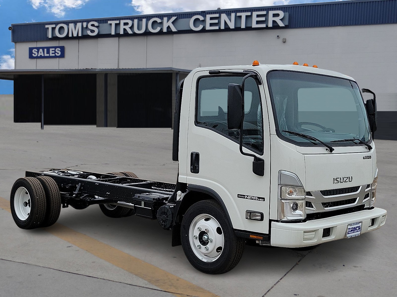 New 2025 ISUZU NPR-HD CAB's photo