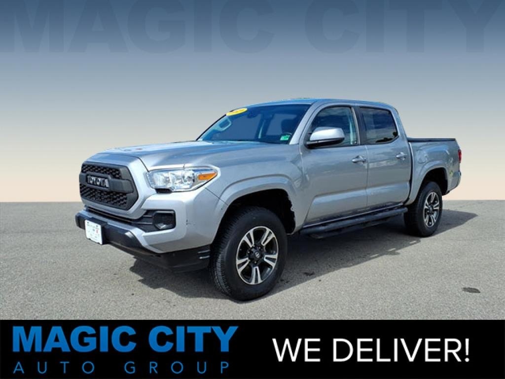 2021 Toyota Tacoma SR's photo