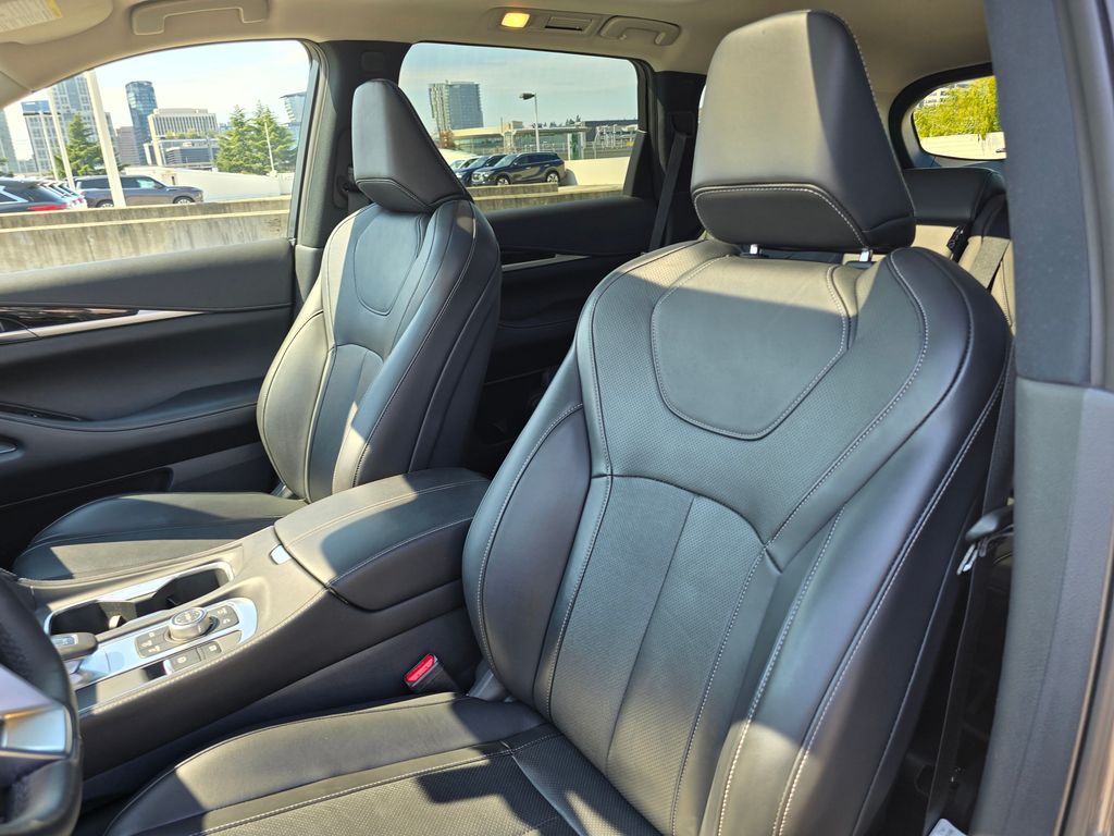2024 Infiniti QX60 Pure photo 21