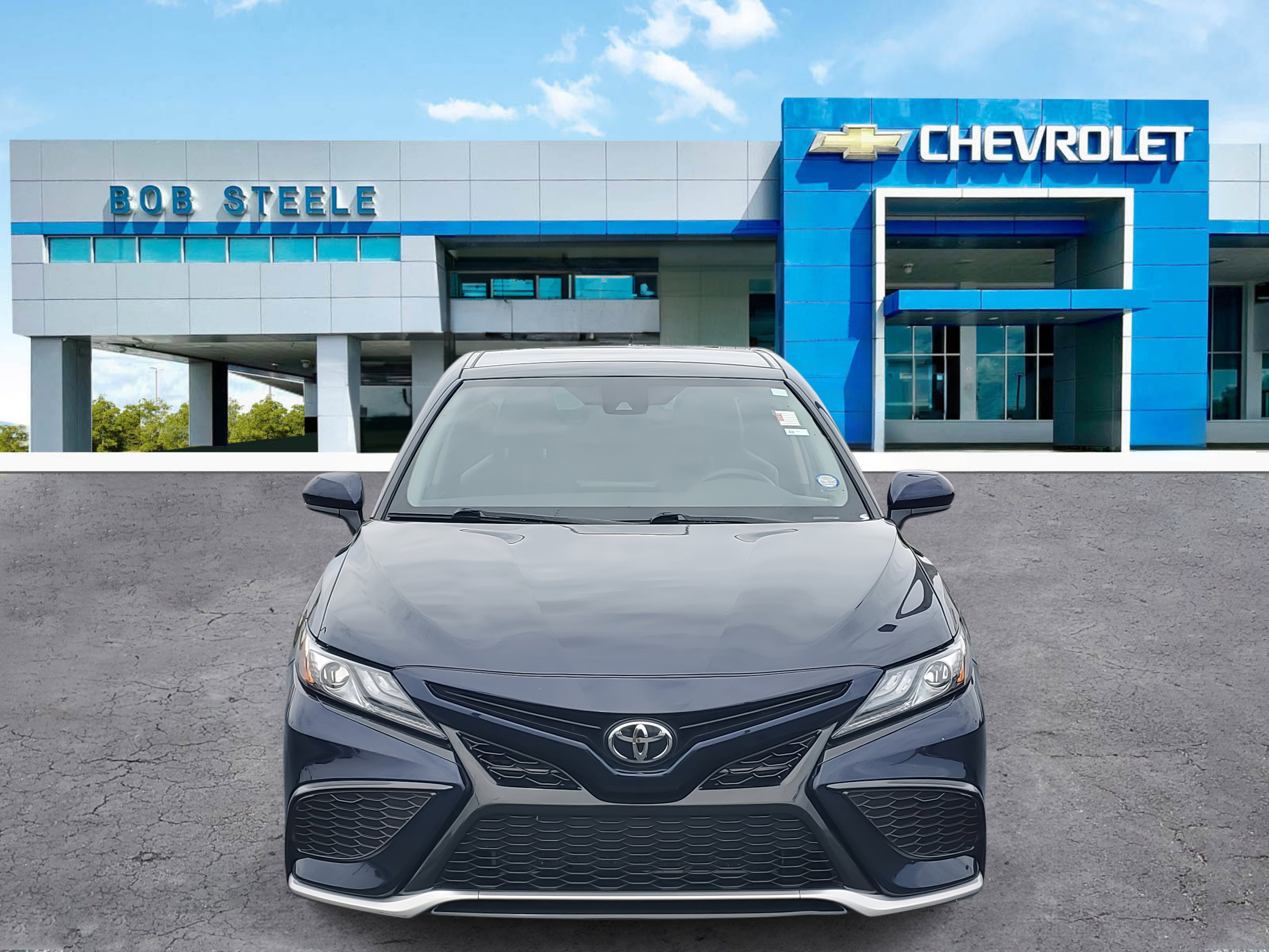 2021 Toyota Camry XSE photo 2