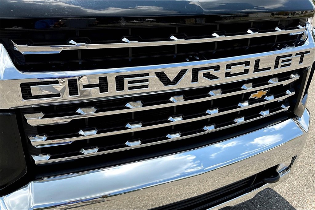 2023 Chevrolet Silverado LTZ photo 29