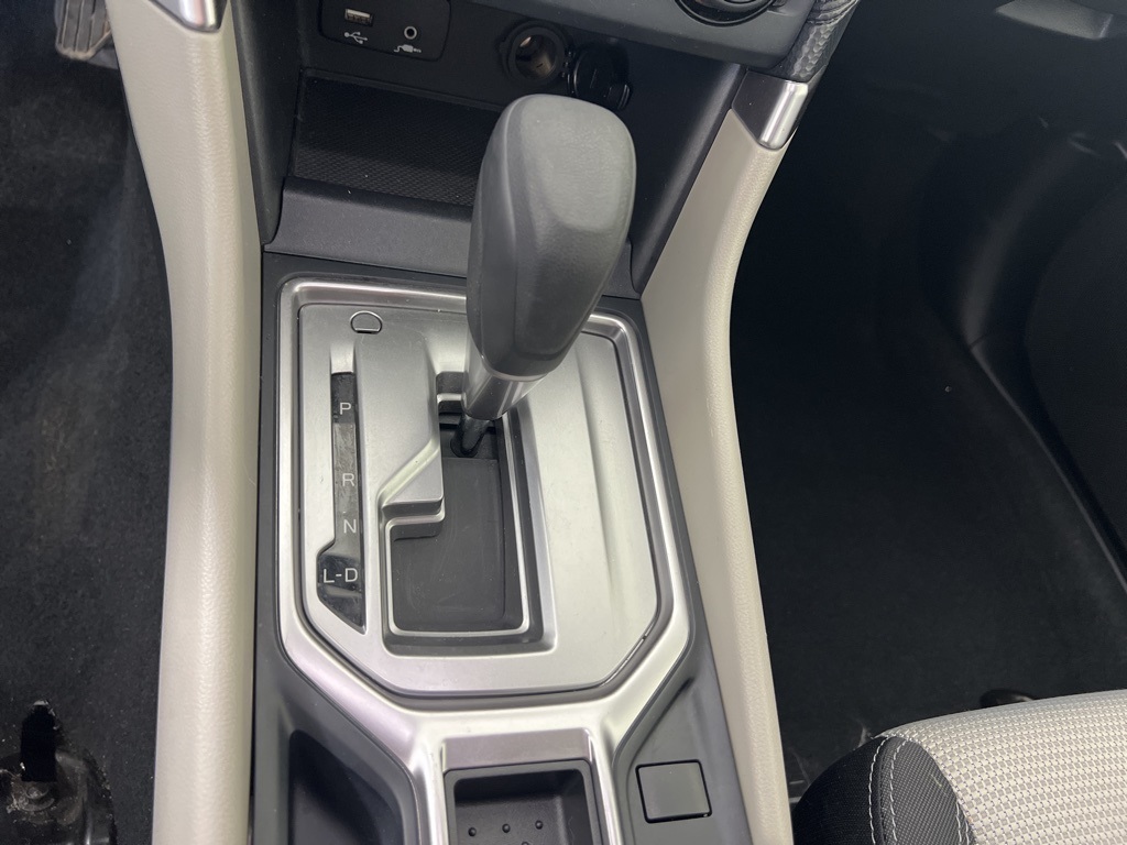 2023 Subaru Forester Base photo 13