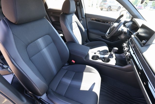 2025 Honda Civic Hatchback Sport photo 22