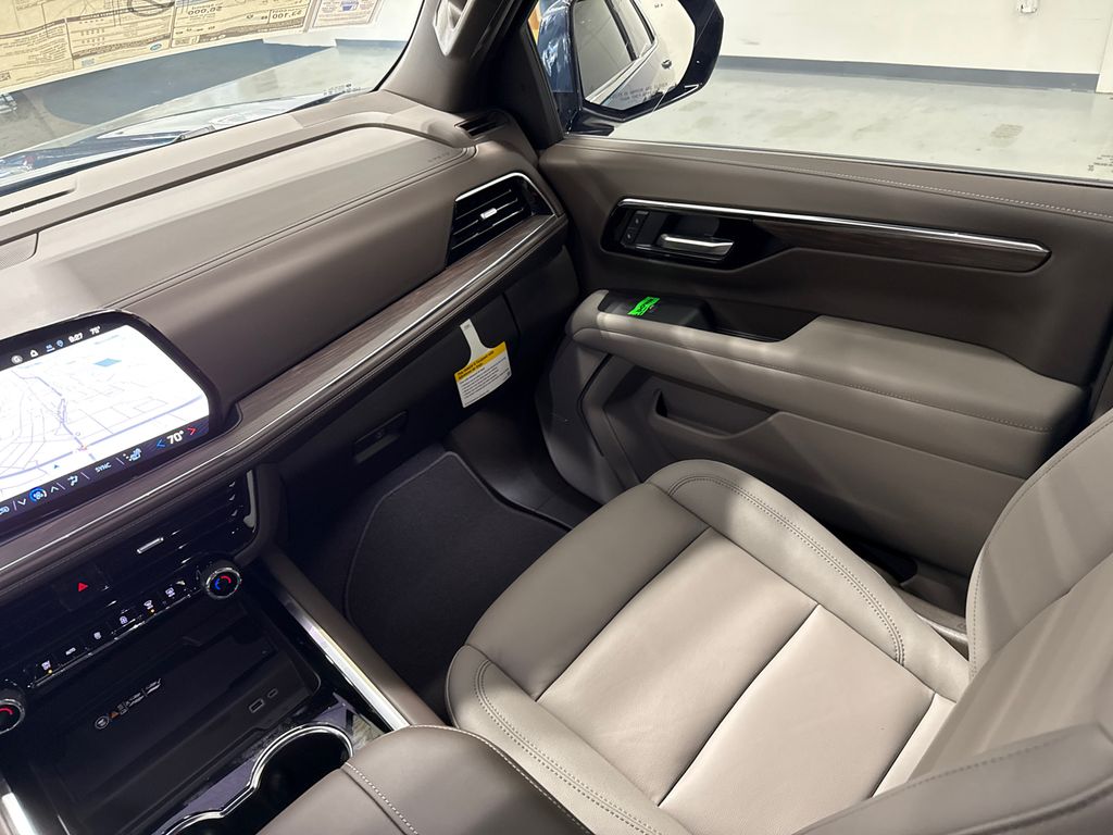 2025 Chevrolet Tahoe LT photo 23