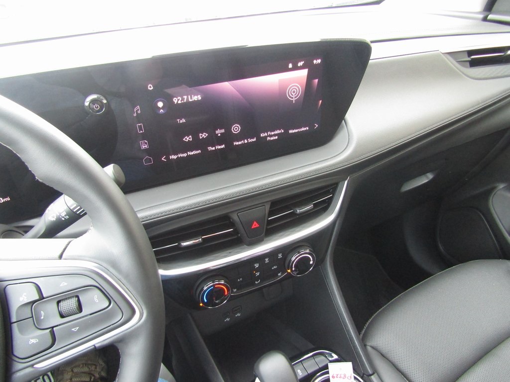 2024 Buick Encore GX Sport Touring photo 19
