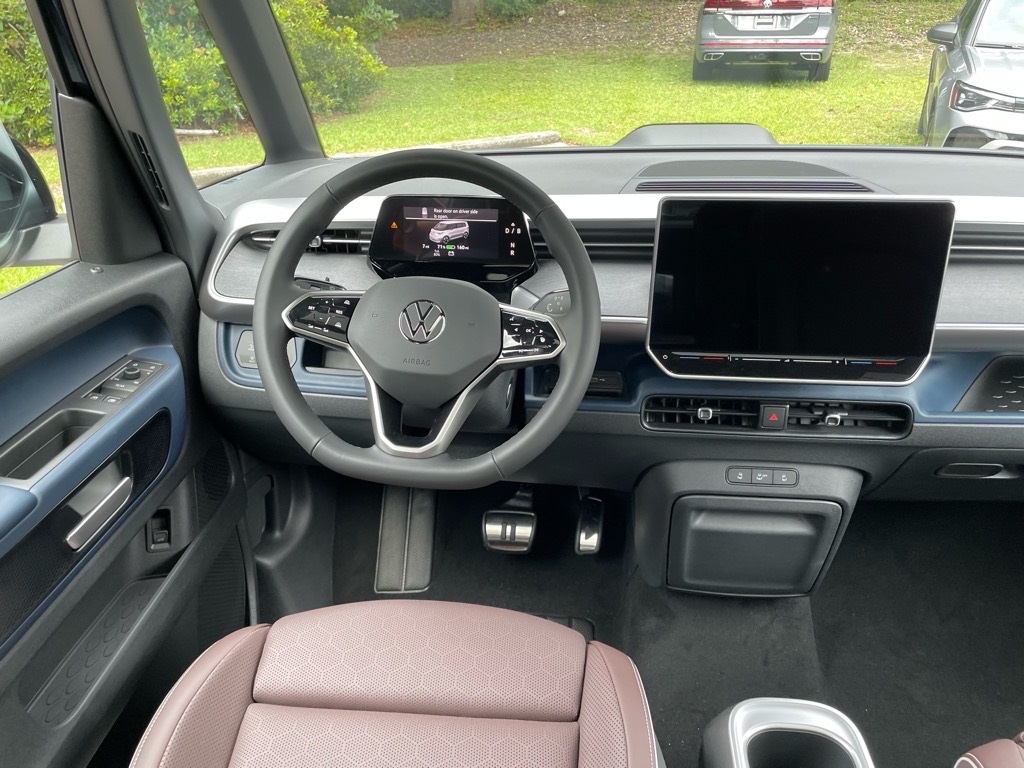 2025 Volkswagen ID. Buzz Pro Plus photo 5