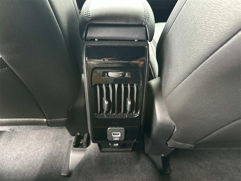 2024 Jeep Compass Limited photo 12