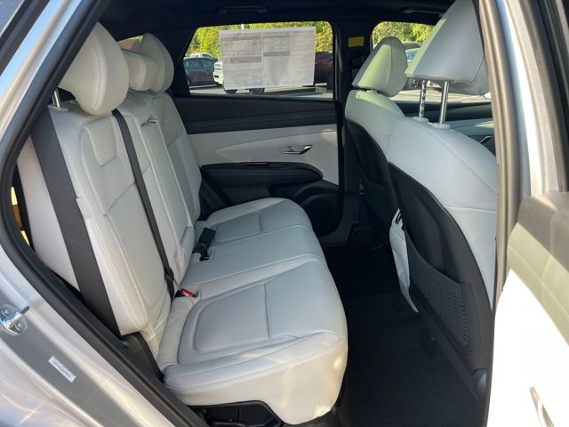 2025 Hyundai Tucson Hybrid Limited photo 17