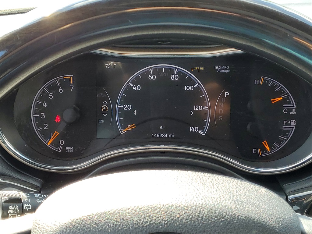 2014 Jeep Grand Cherokee Overland photo 17