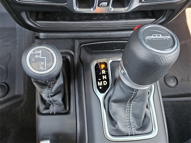 2025 Jeep Gladiator Sport S photo 19