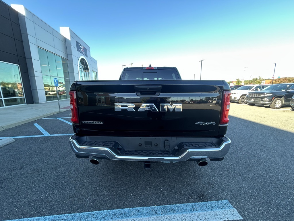 2025 Ram 1500 Big Horn Lone Star photo 4
