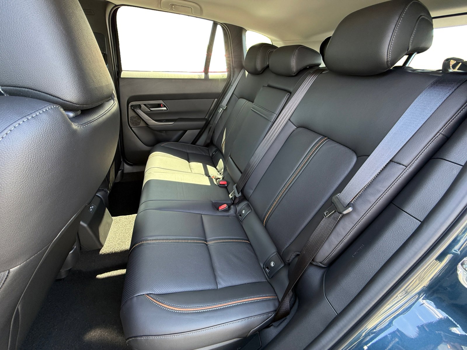 2025 Mazda CX-50 Premium photo 16