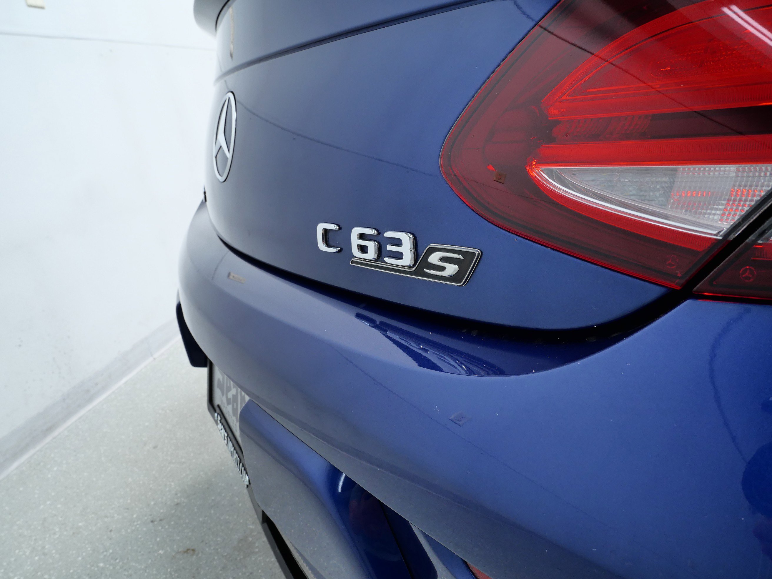 2019 Mercedes Benz C AMG 63 S photo 6