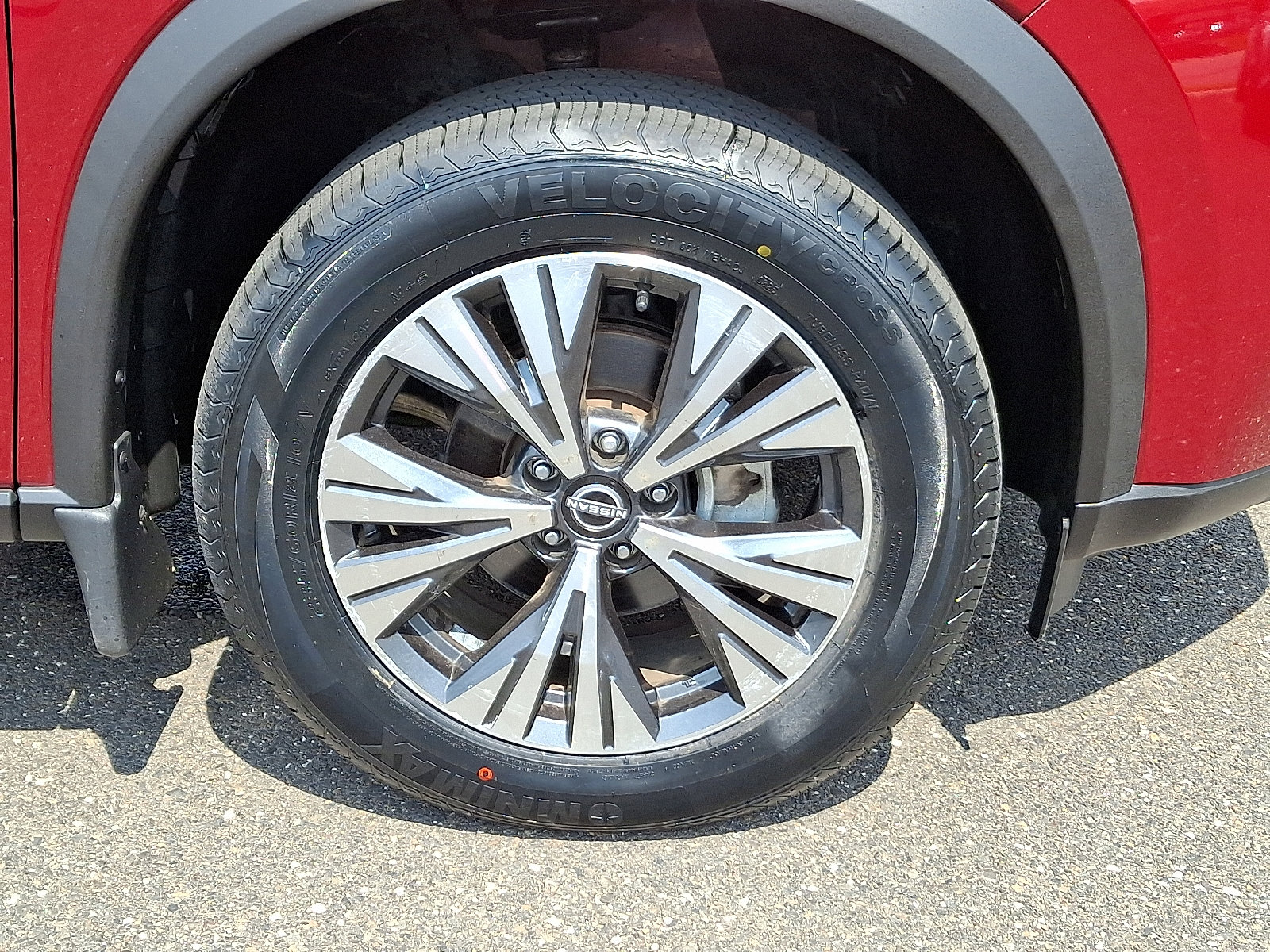 2023 Nissan Rogue SV photo 8