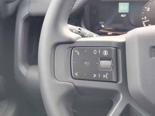 2025 Land Rover Defender 110 X-Dynamic SE photo 22