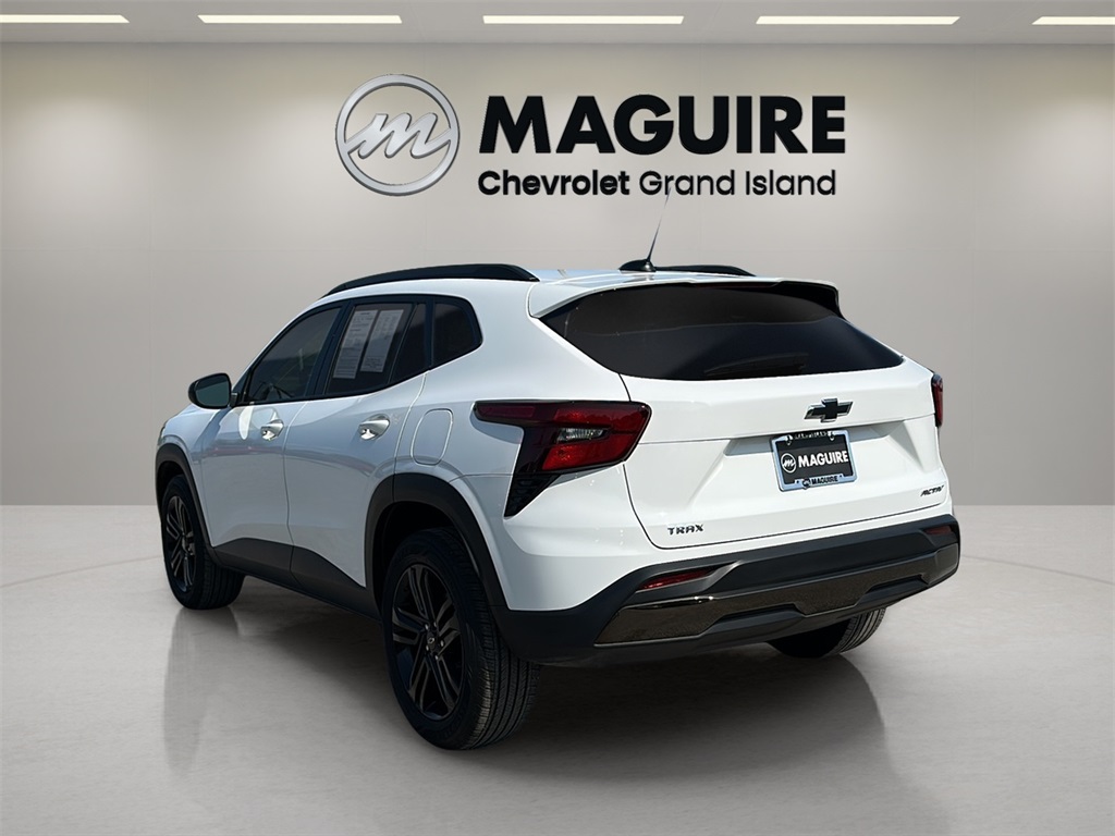2024 Chevrolet Trax ACTIV photo 3