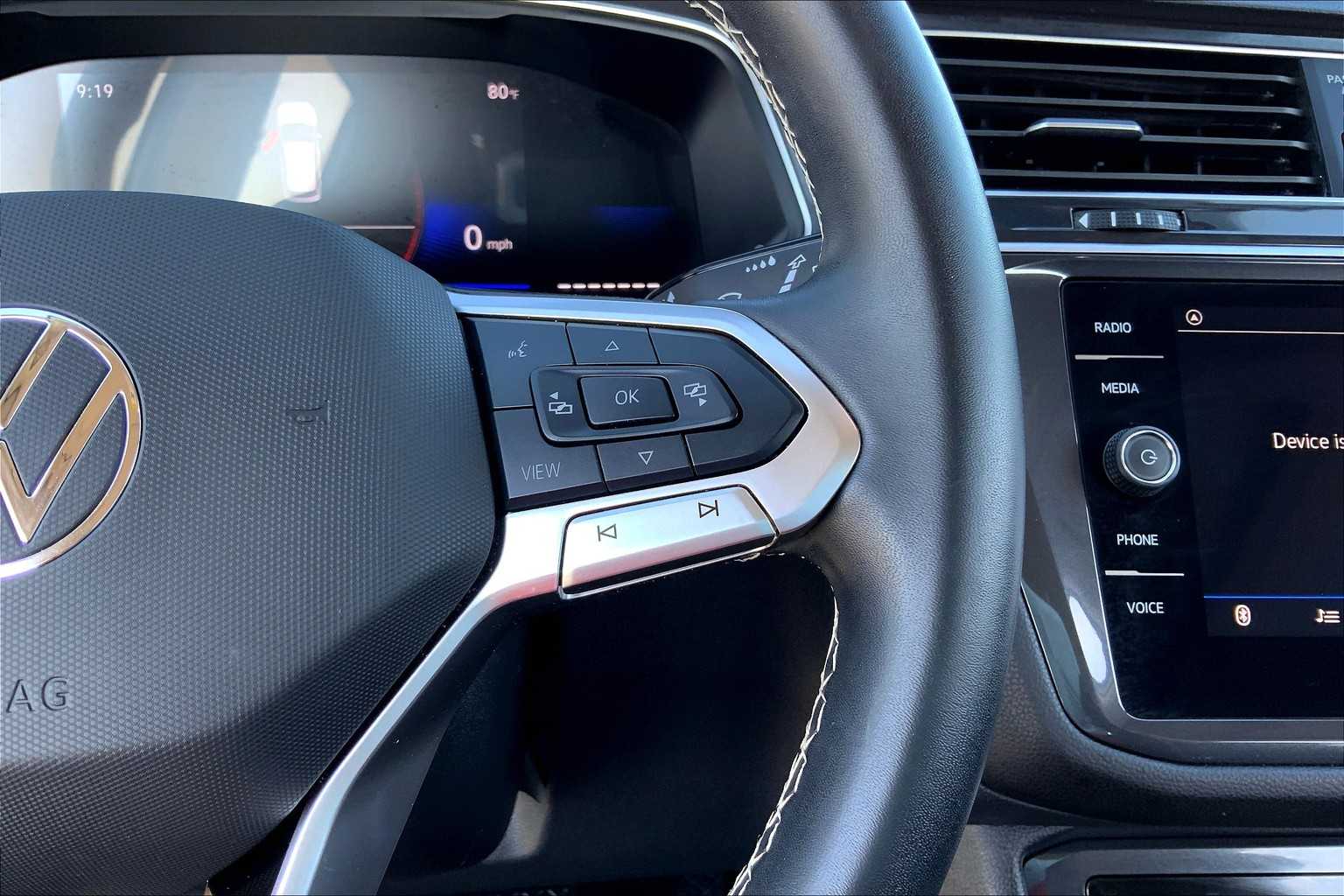 2024 Volkswagen Tiguan SE Wolfsburg Edition photo 22