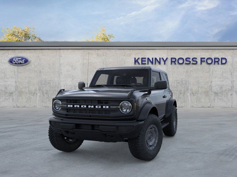 2025 Ford Bronco Base photo 2