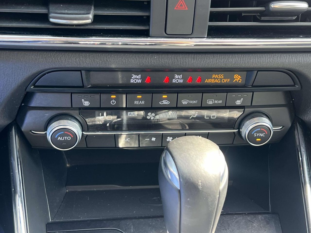 2022 Mazda CX-9 Touring photo 26