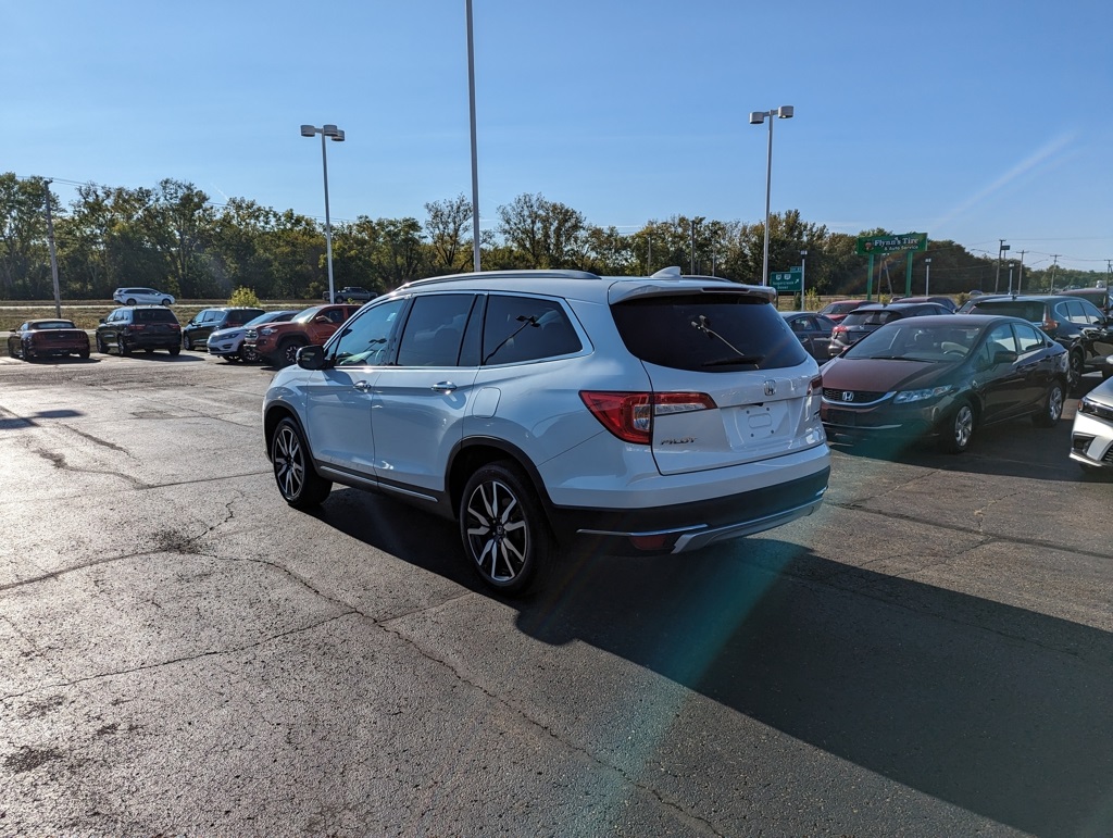 2022 Honda Pilot Touring photo 4