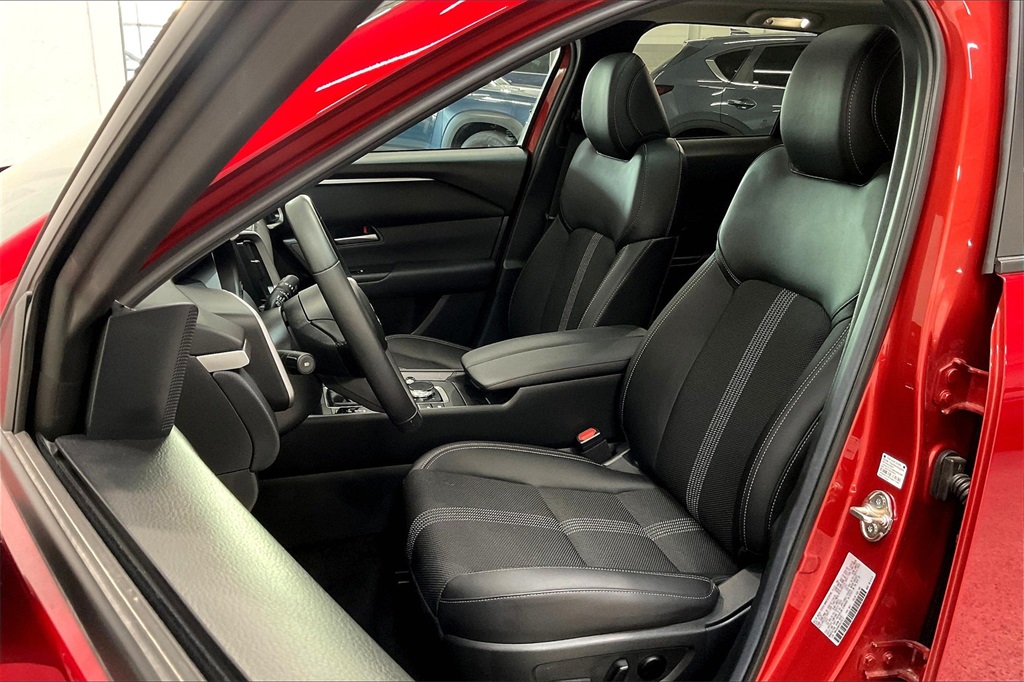 2025 Mazda CX-50 2.5 S Premium photo 24
